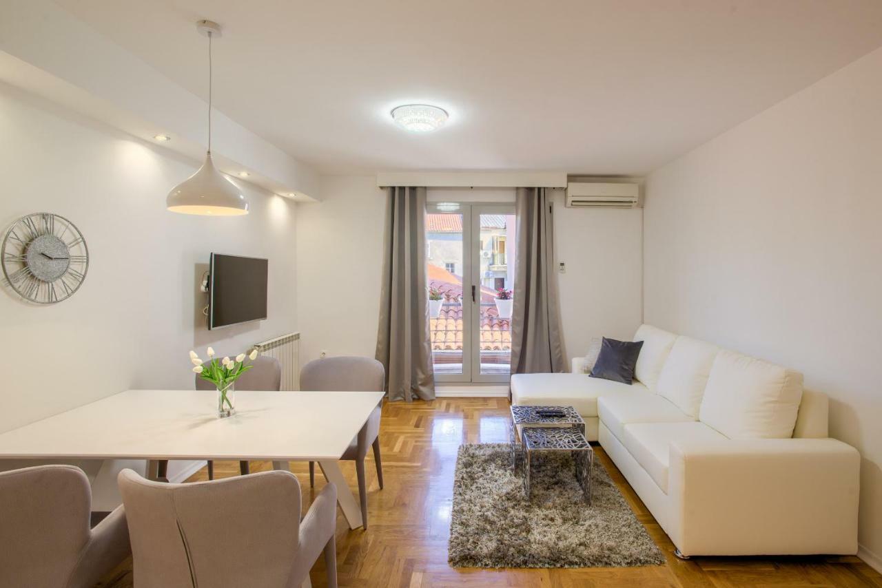 Apartment San Rocco Center PUY Eksteriør bilde