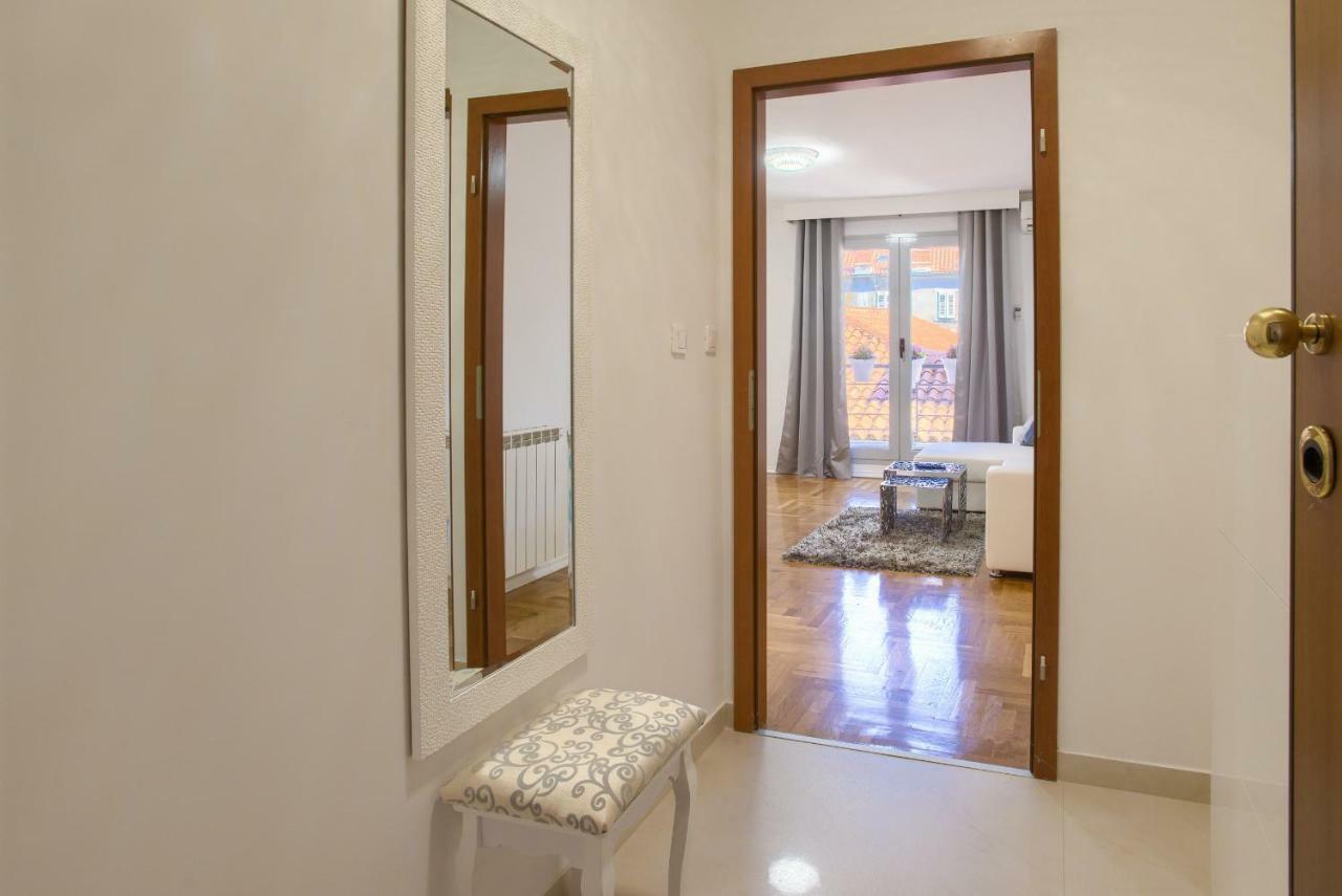 Apartment San Rocco Center PUY Eksteriør bilde